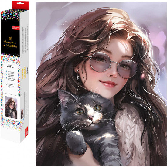 70823 Брюнетка с котом. Алмазная мозаика